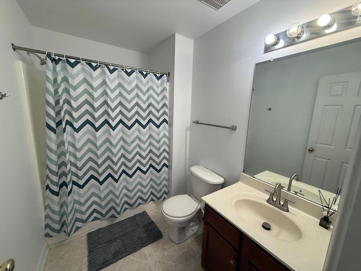 Luxe 3br 1 King 1 Queen Near Uncc & Concord Mills Holiday home Charlotte