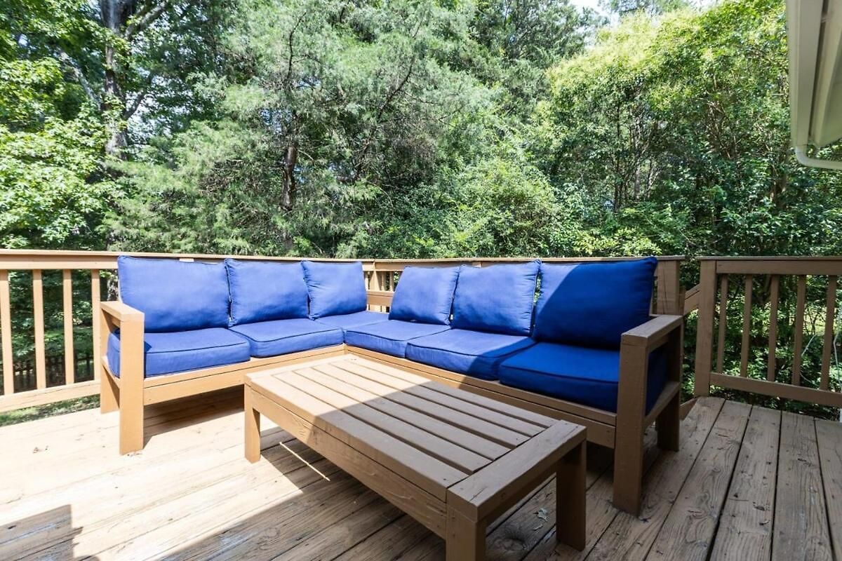 Cozy Single-story Near Pineville Hospital, Games Holiday home *