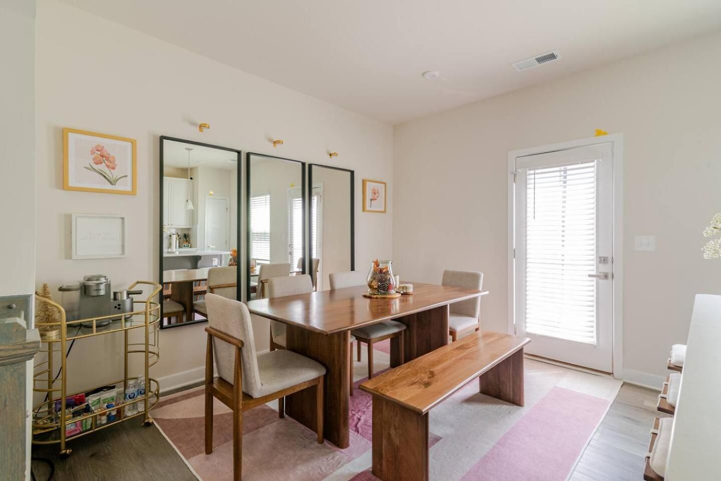 Homestay Private In Modern Townhome Charlotte