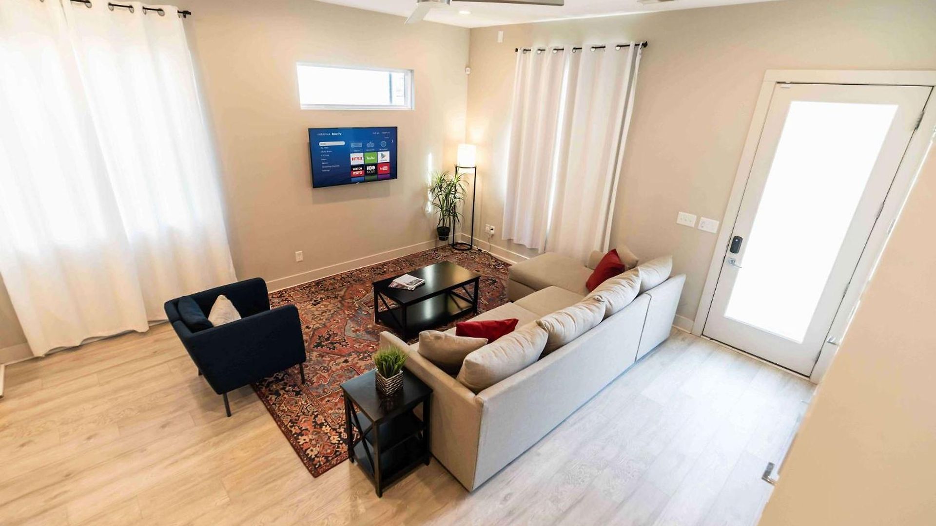 Holiday home Family-friendly 4br W Bunk Beds & Outdoor Grill Charlotte