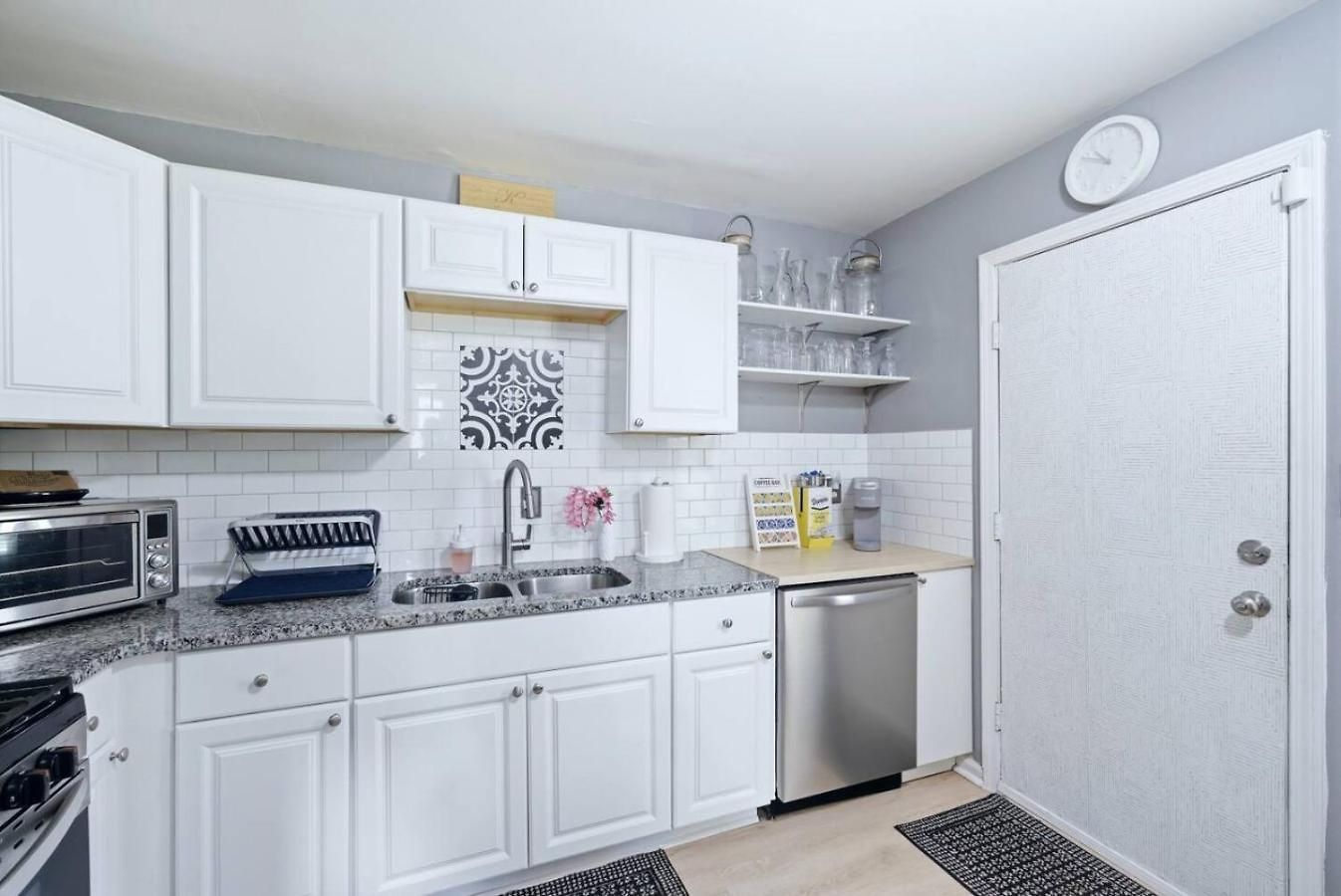 Holiday home Uptown 3br Oasis - Ice Bath, Firepit, Private Yard