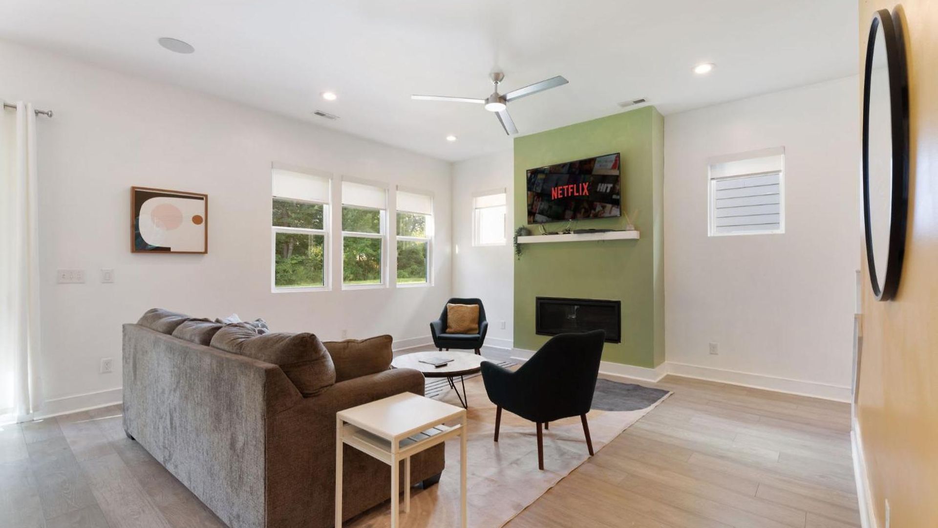Charming 3br With Patio Holiday home