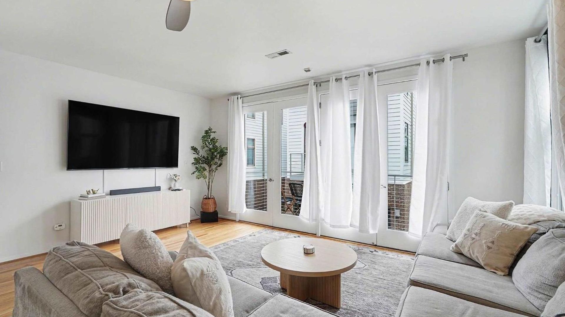 New! Minutes To Uptown Clt W King *