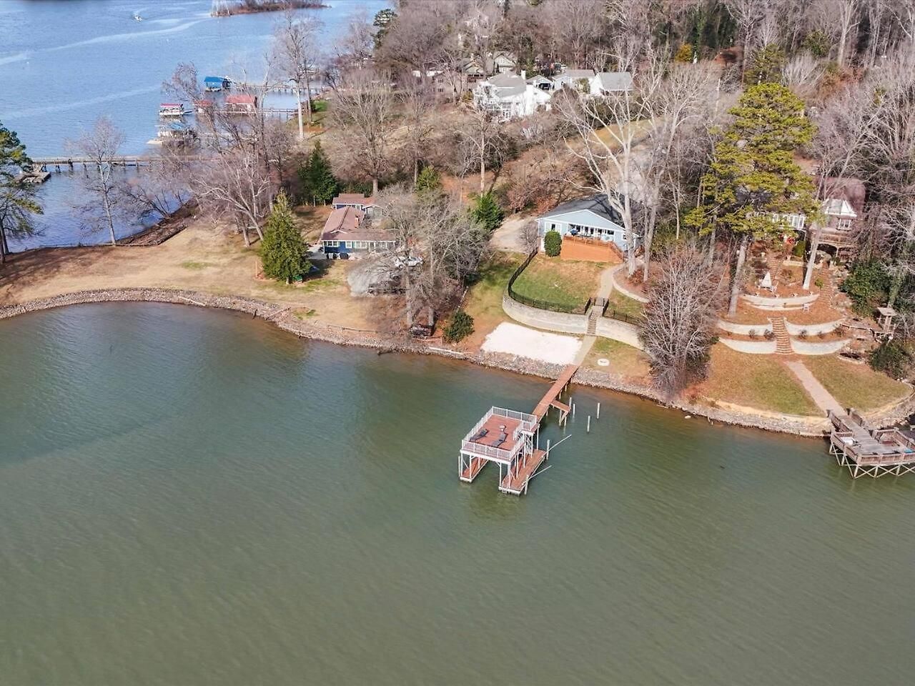 Du - Lakefront Retreat * Charlotte