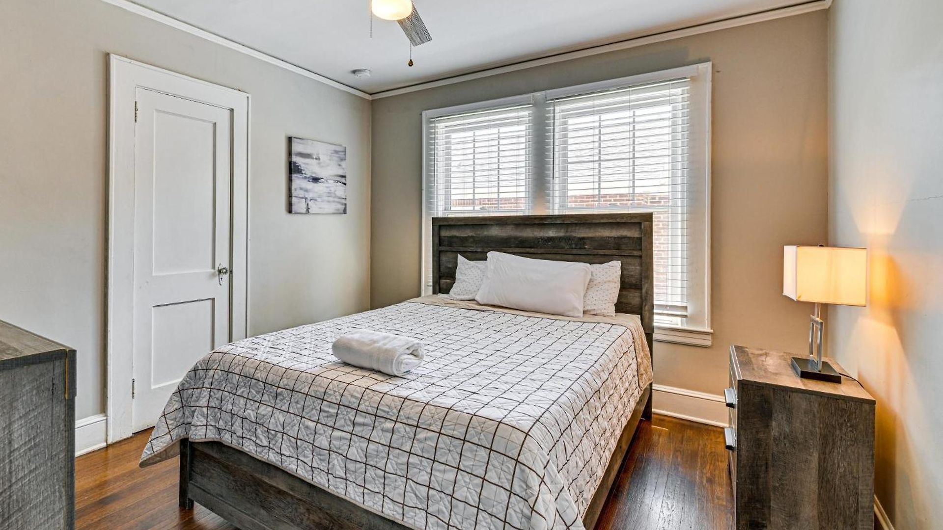 Holiday home Duplex Close To Uptown And Sports *
