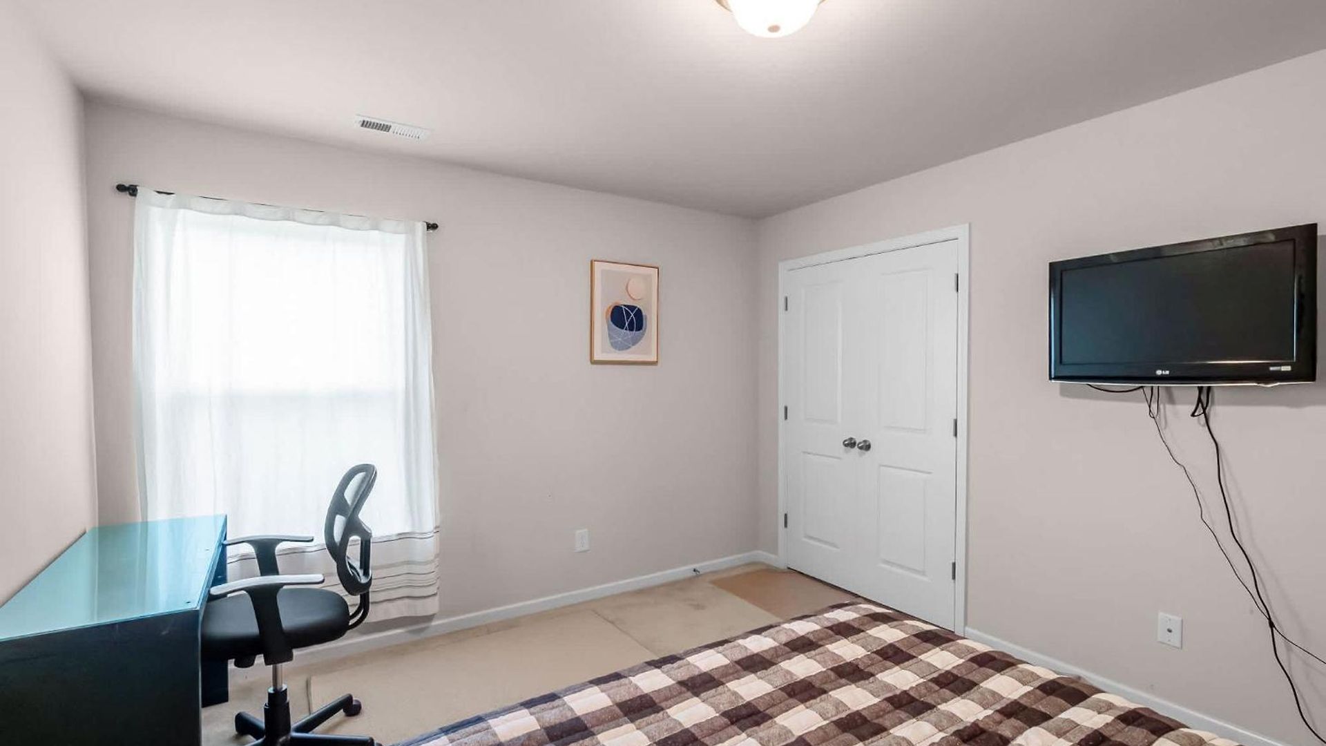 Peaceful 3br House With Ac Charlotte