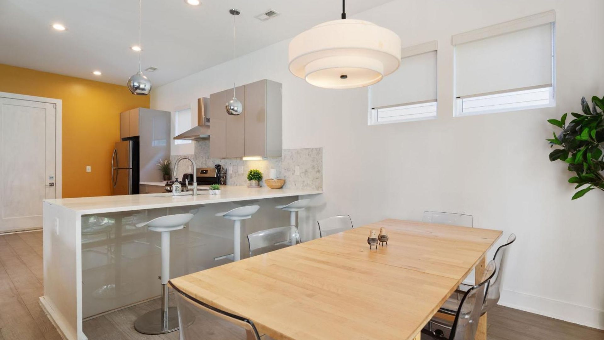 Holiday home Charming 3br With Patio *
