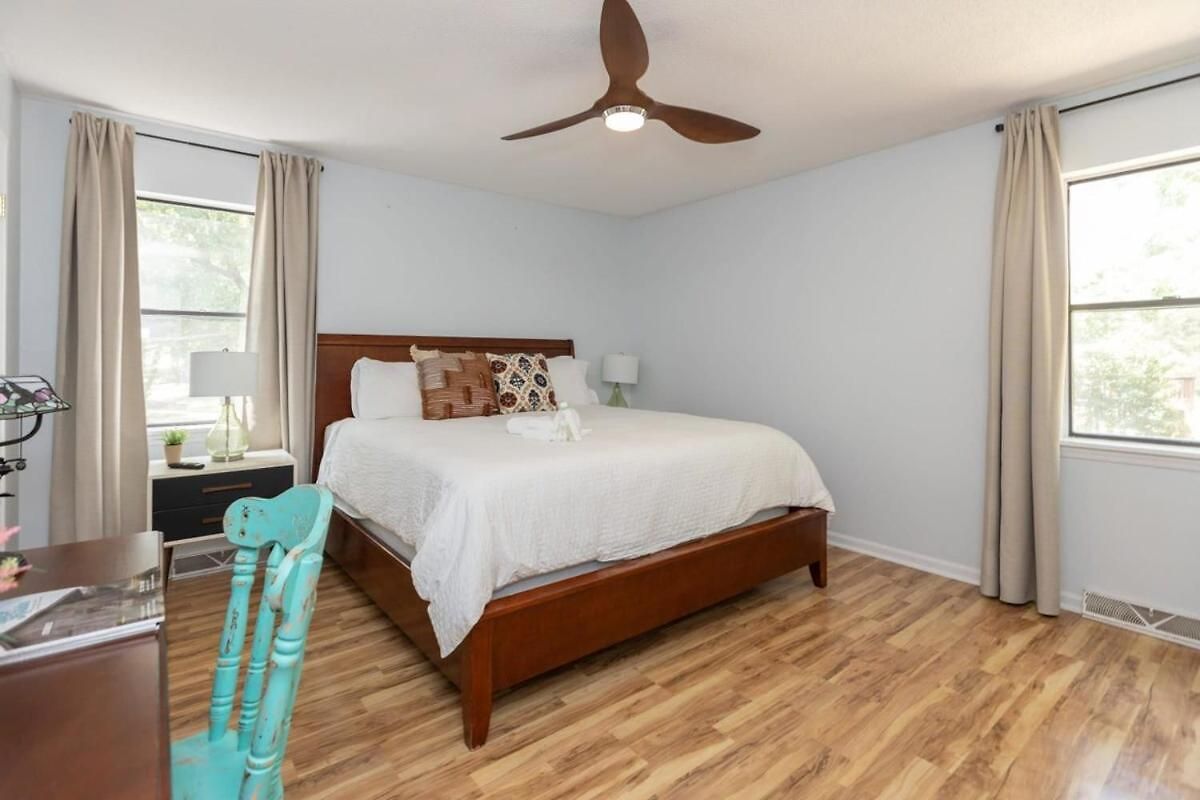 Cozy Single-story Near Pineville Hospital, Games Holiday home Charlotte