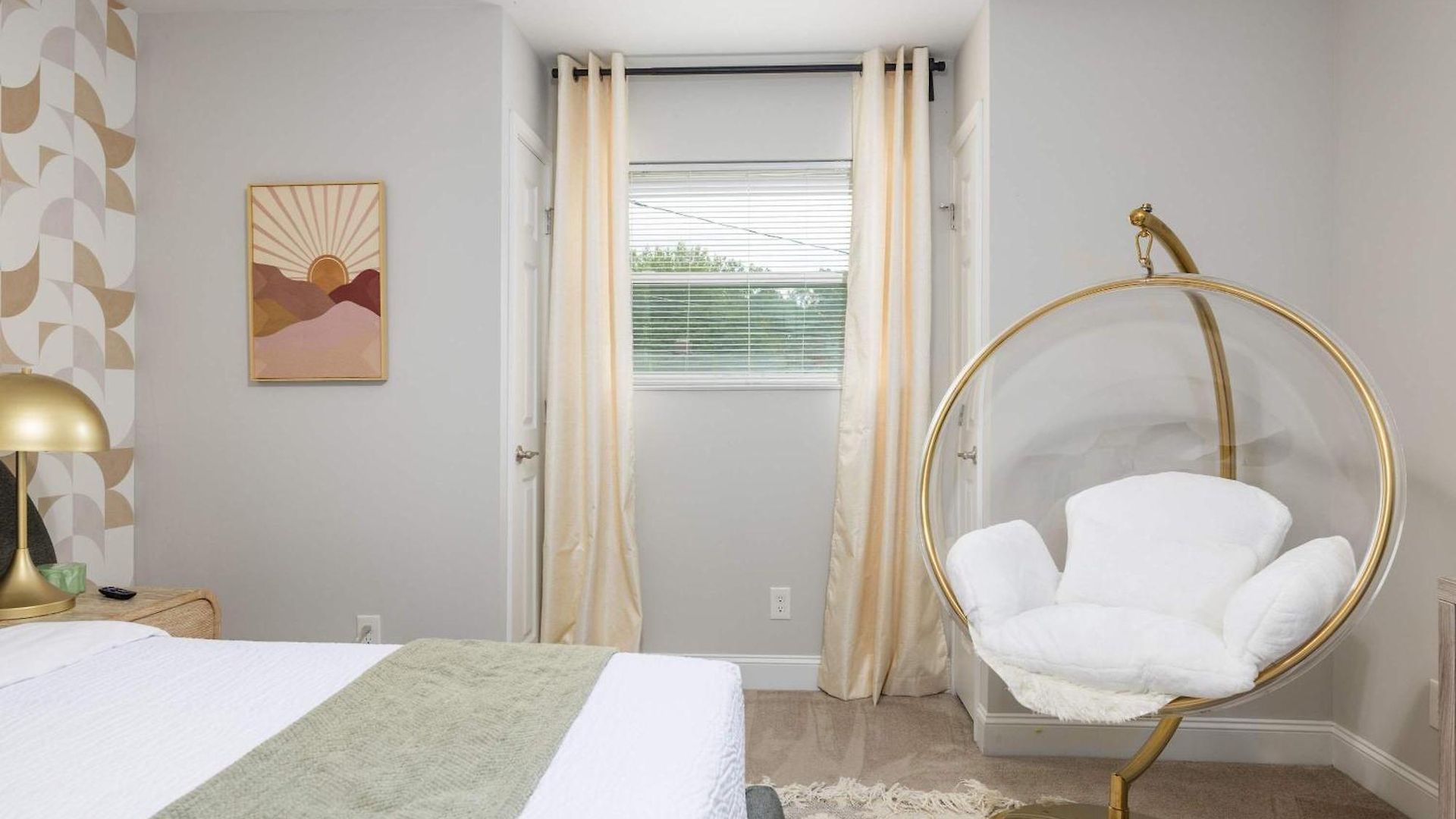 Charming & Cozy 4br In Southpark Holiday home *