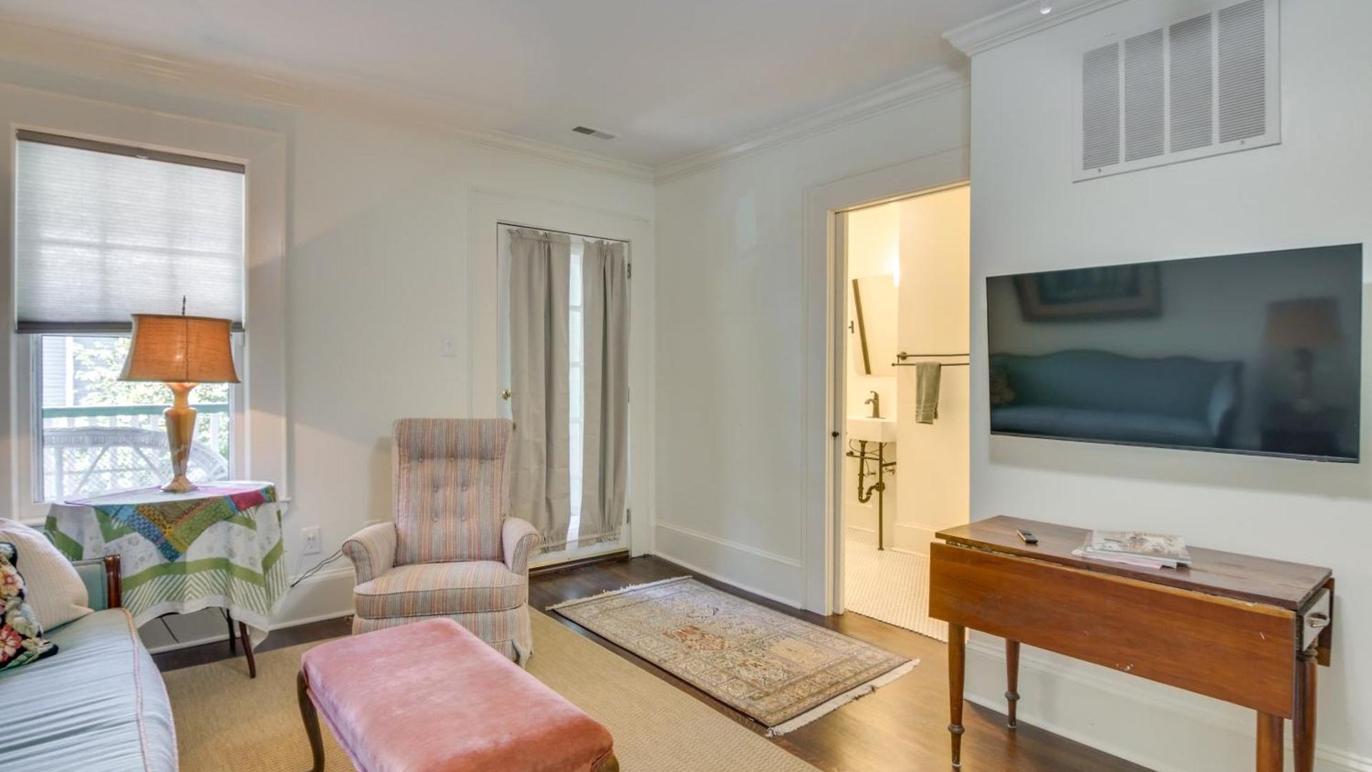 Walk To Dtwn! Historic & Elegant Gem In Holiday home Charlotte