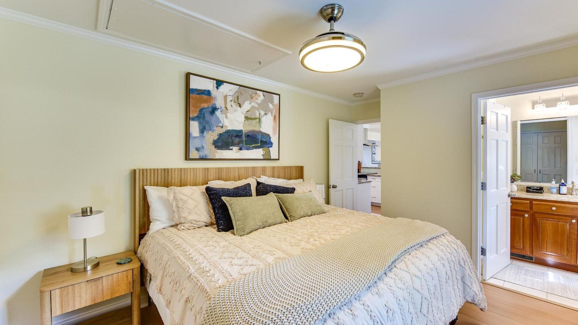Hot Tub, Dock, Game Room! Stunning Wylie Charlotte