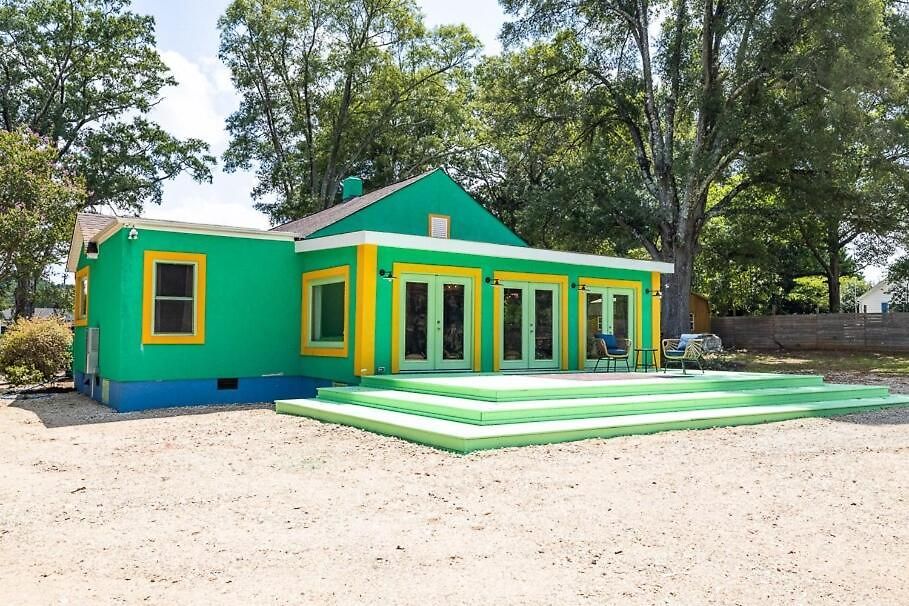 Holiday home Bohobagh A Vibrant Experience Fully Fenced And Gated For Privacy Charlotte