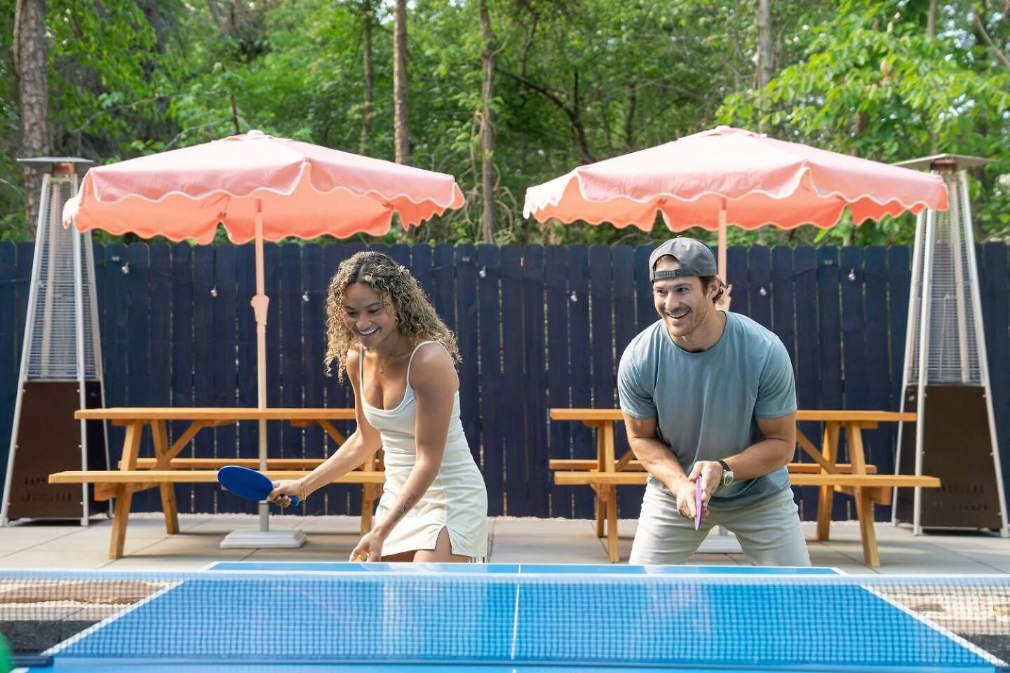 New! Hottub+pickleball+gameroom+movies+golf+games