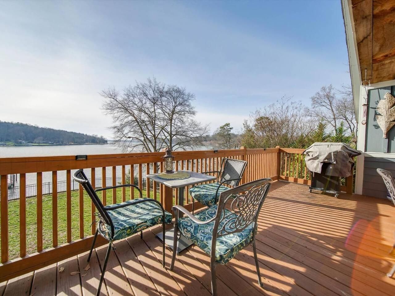 Du - Lakefront Retreat Charlotte