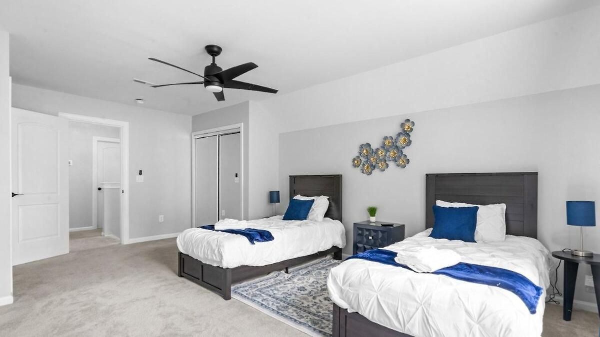 New Near Motor Speedway, Concord Mills And Uncc Holiday home Charlotte