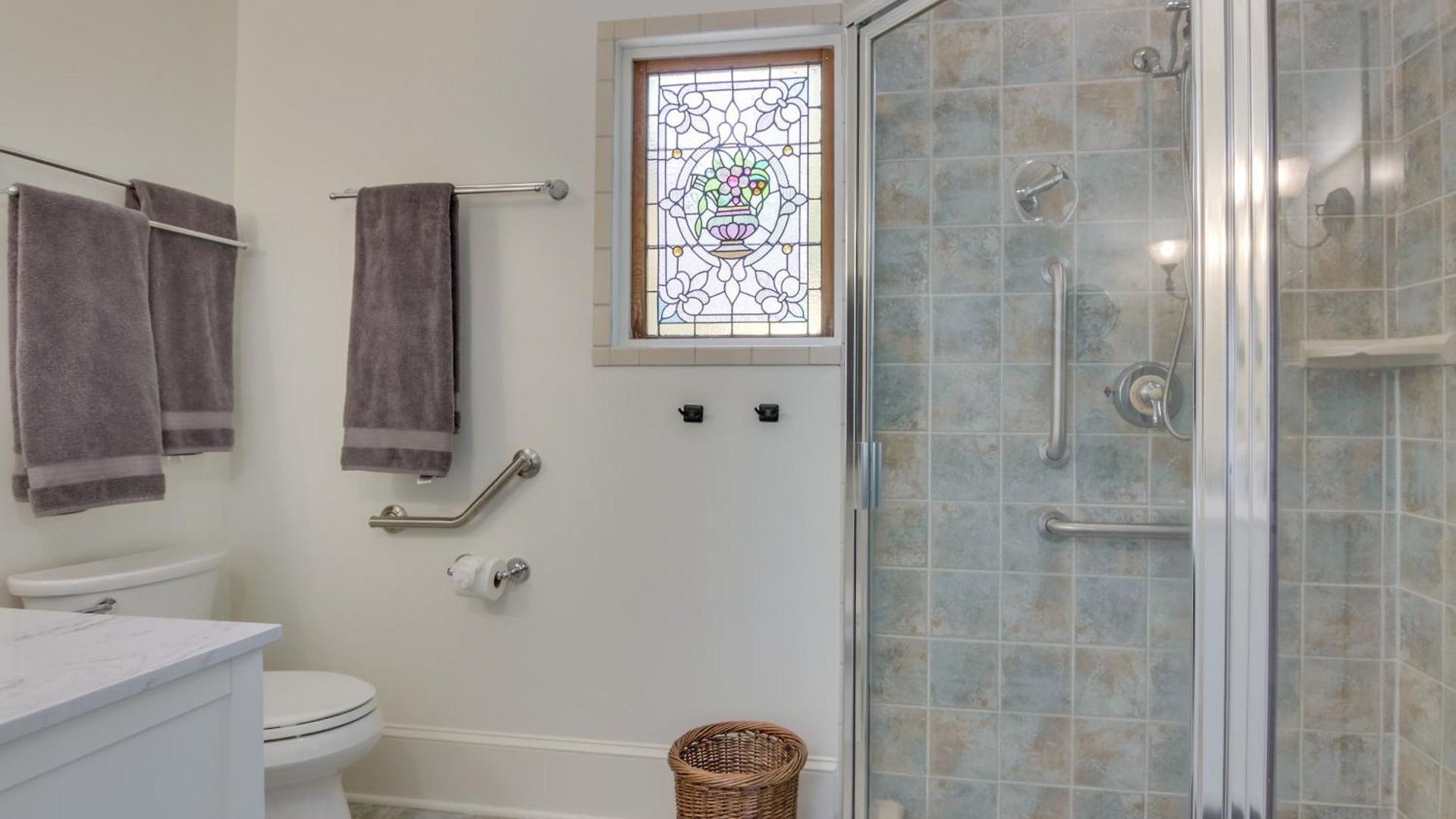 Holiday home Walk To Dtwn! Historic & Elegant Gem In *