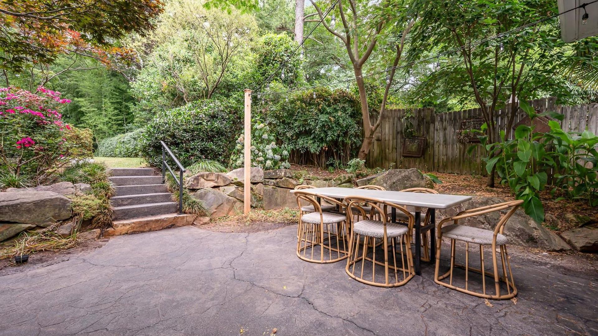 The Ultimate Escape - Midwood Hideaway With Hot Tub, Peloton, Games Holiday home *