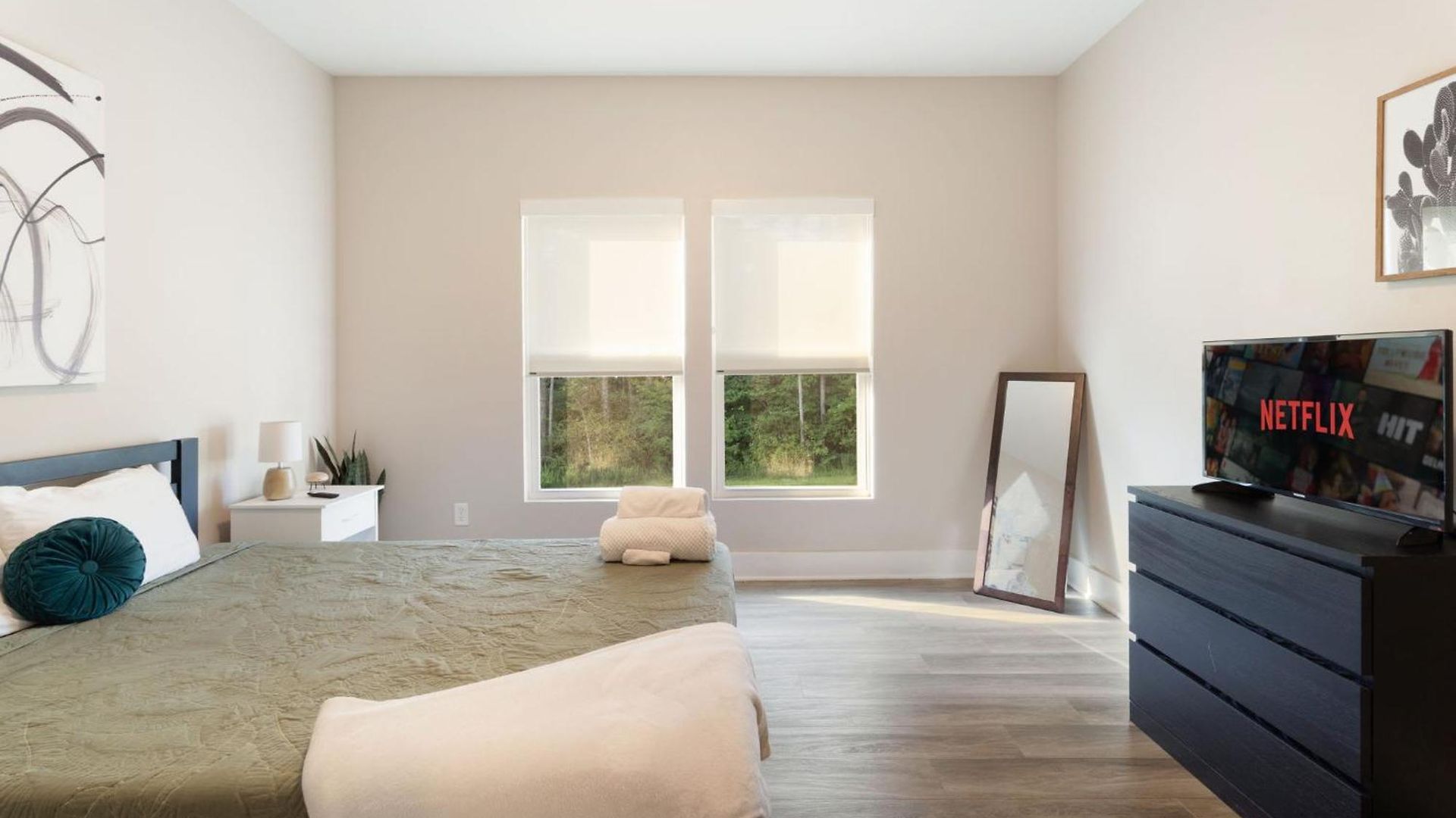Charming 3br With Patio
