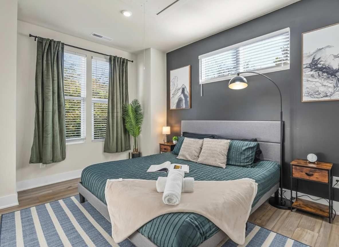 3br Townhouse King Bed Rooftop Uptown Clt Holiday home