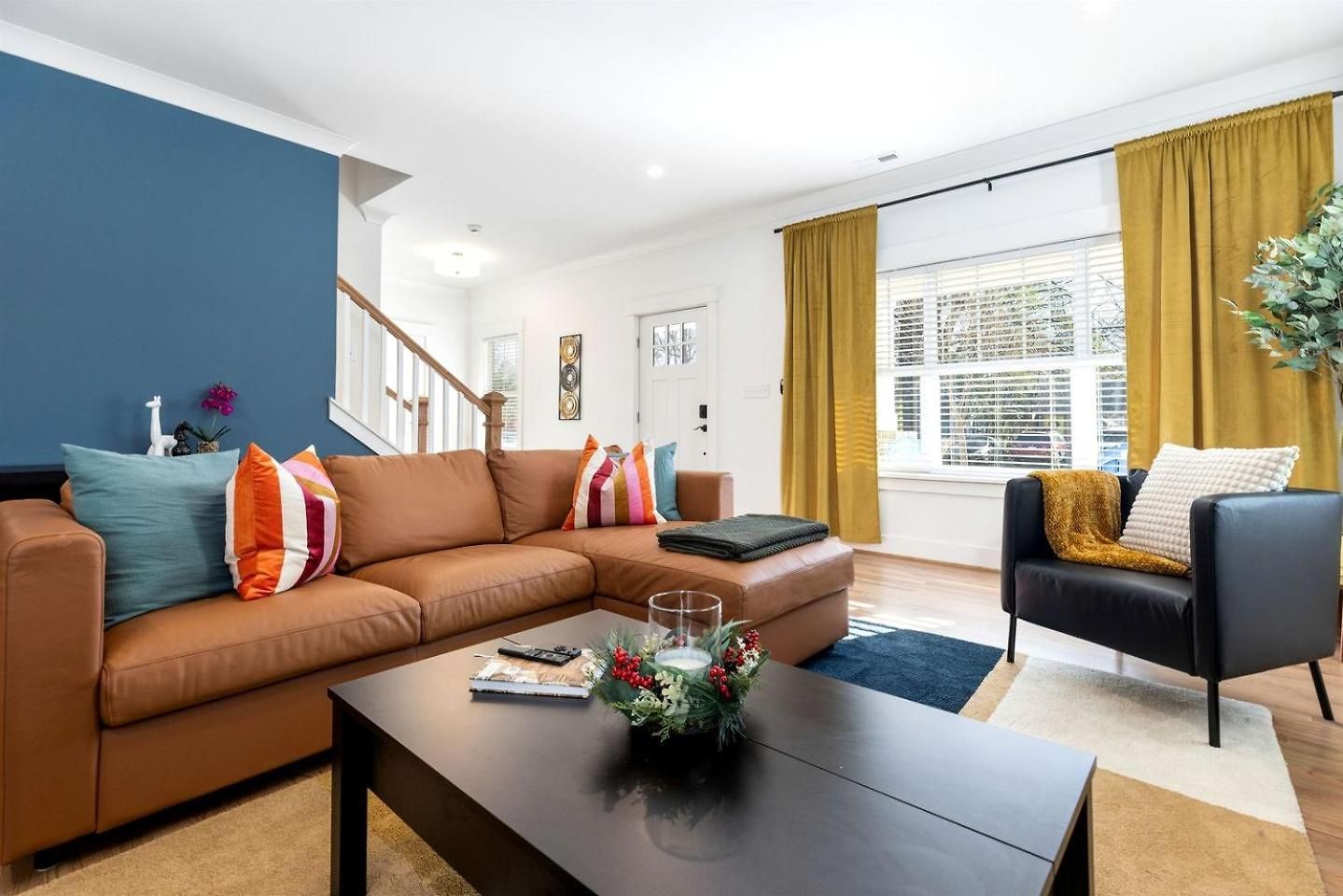 Holiday home Luminous Urban Vacation Haven Near Catawba River In North Carolina Charlotte