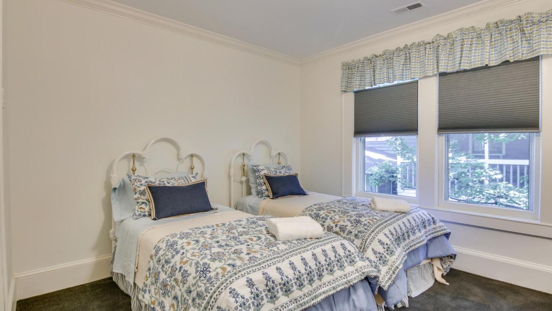 Holiday home Walk To Dtwn! Historic & Elegant Gem In