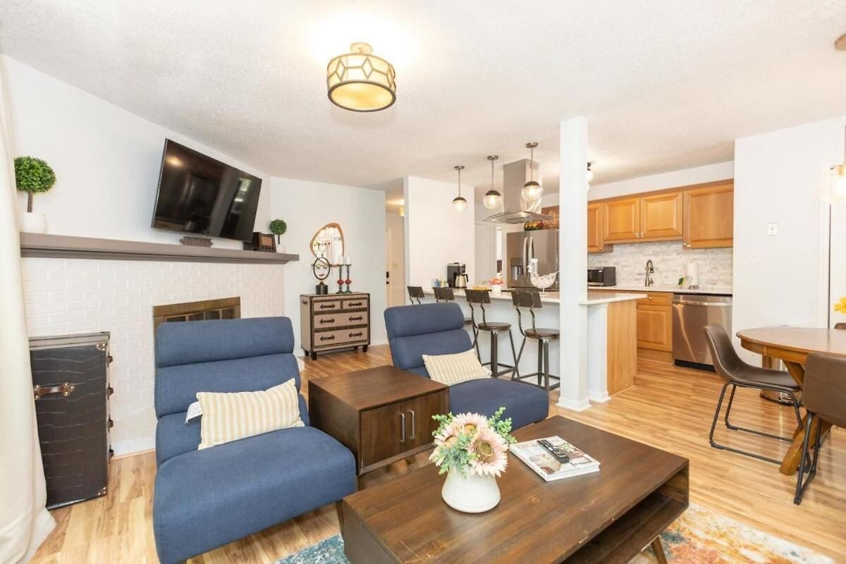 Holiday home Cozy Single-story Near Pineville Hospital, Games *
