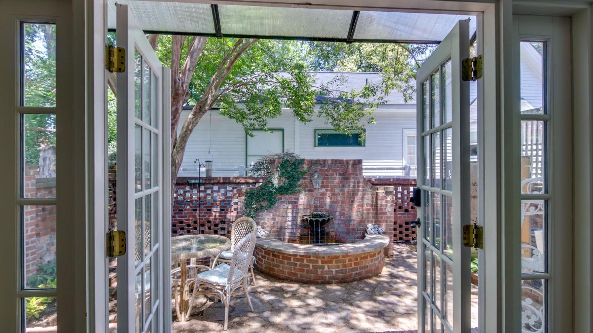 Walk To Dtwn! Historic & Elegant Gem In Holiday home