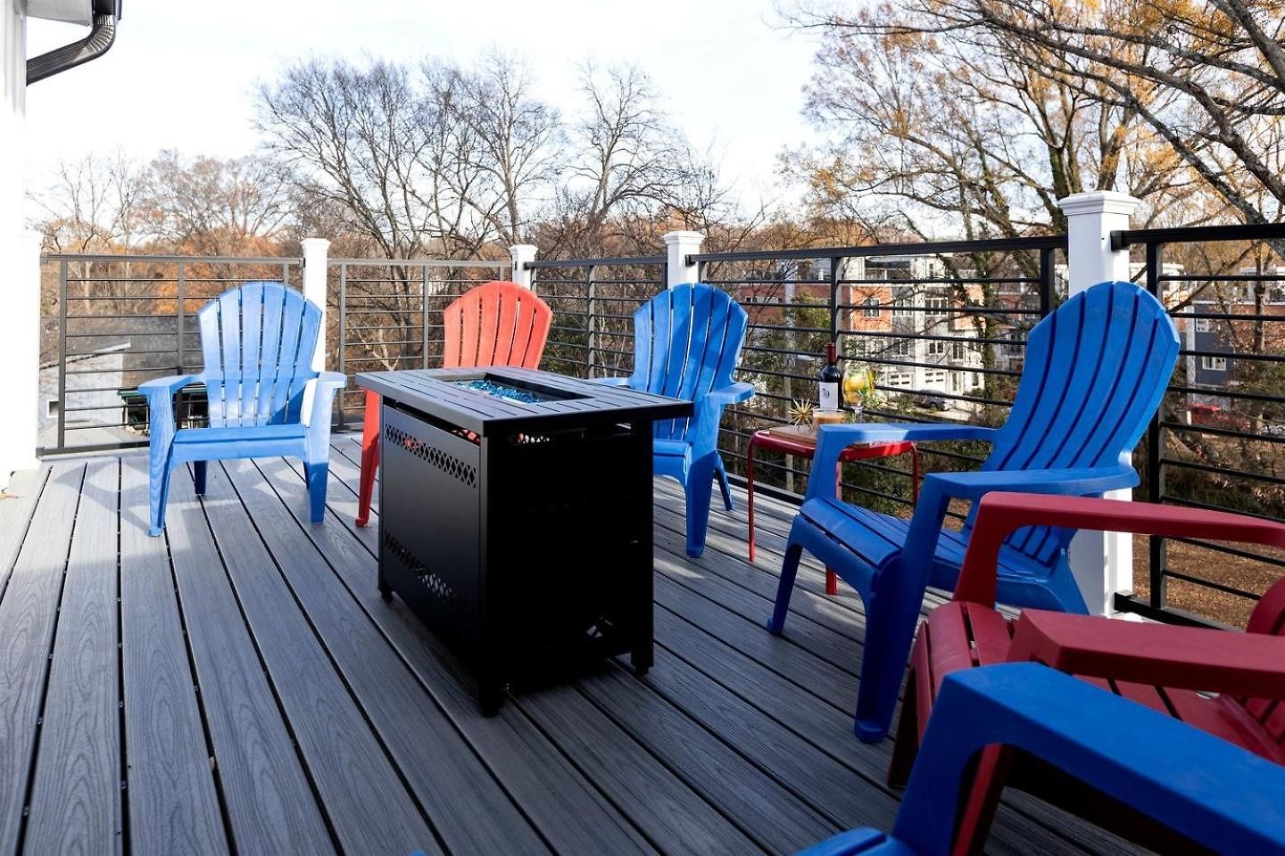 Holiday home Radiant Urban Vacation Sanctuary Near Catawba River In North Carolina Charlotte