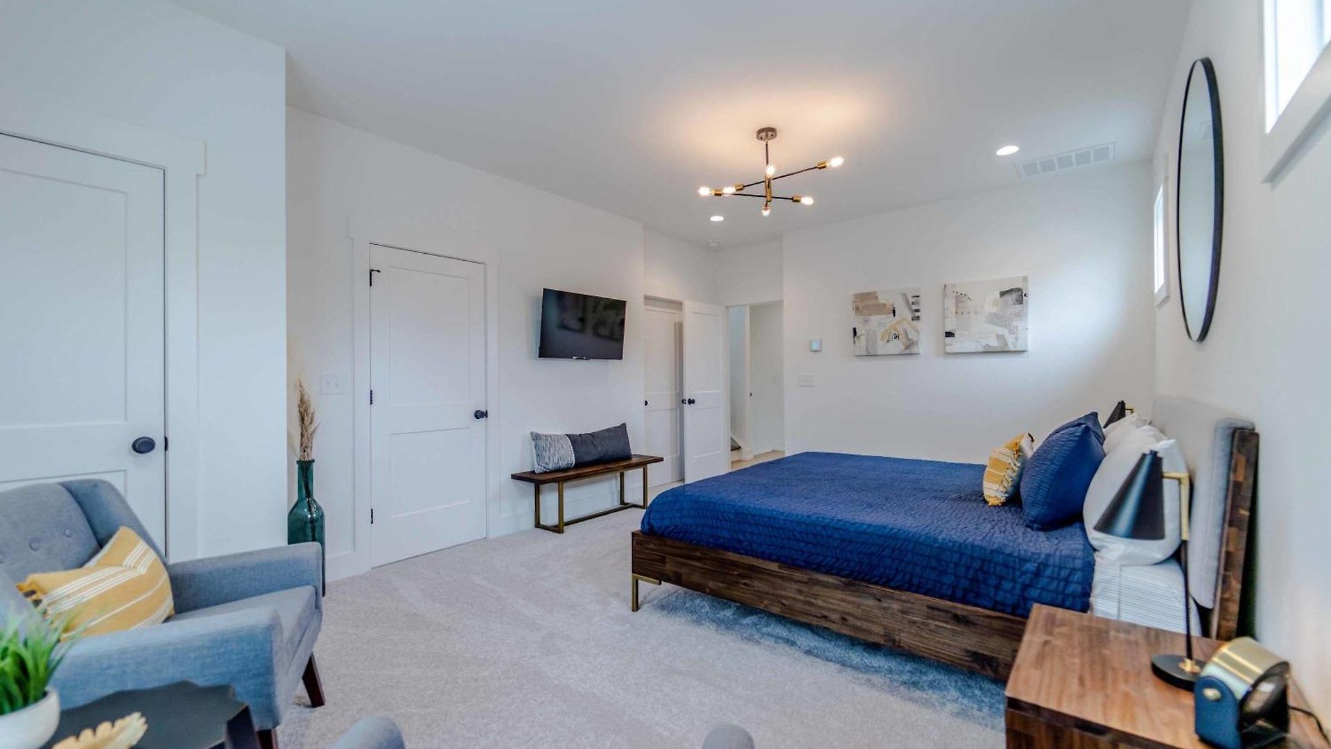 New Listing! 3br With King And Fenced In Yard * Charlotte