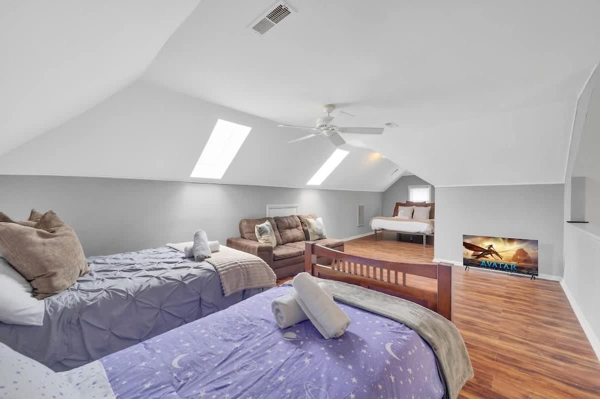 King Bed - Large Yard - Near Uncc - Concord Mills * Charlotte