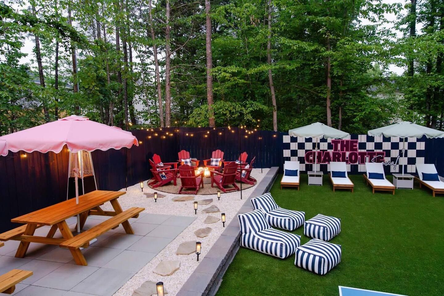 New! Hottub+pickleball+gameroom+movies+golf+games Charlotte