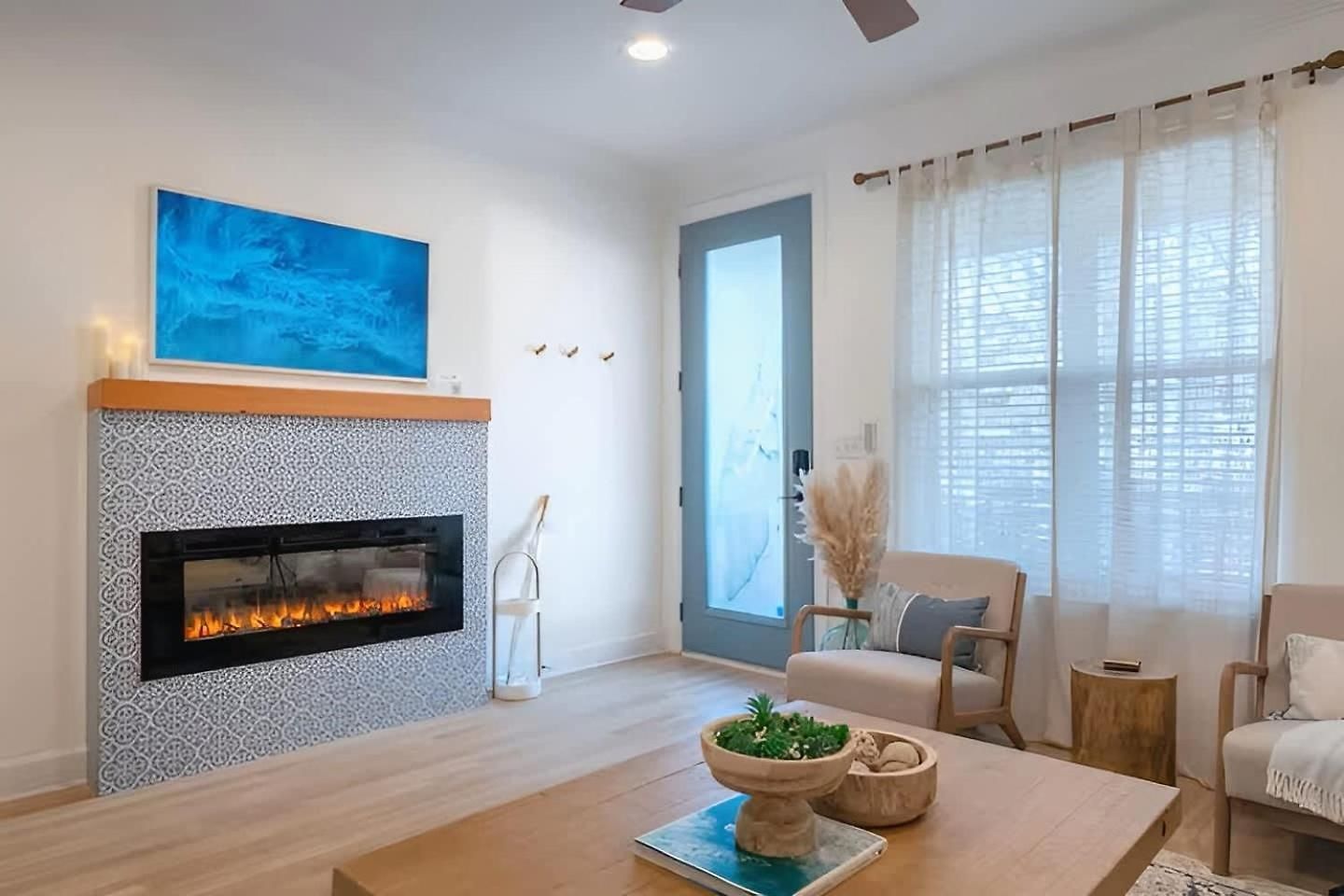 Urban Retreat Walk To Stadiums & Uptown, Including Parking & Gym Holiday home Charlotte