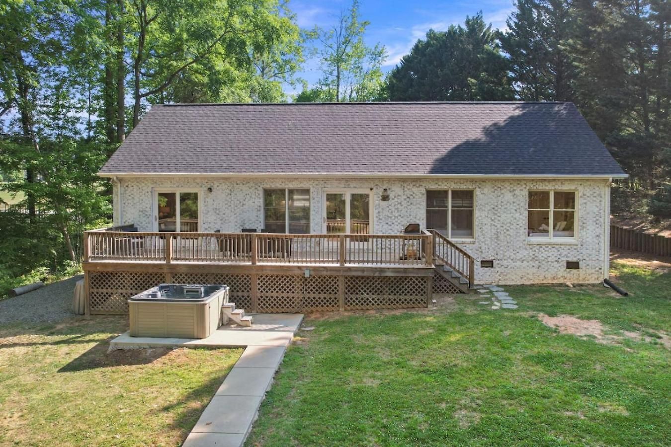 Holiday home 4br Wylie Ollie Private Cove Hot Tub Fire Pit