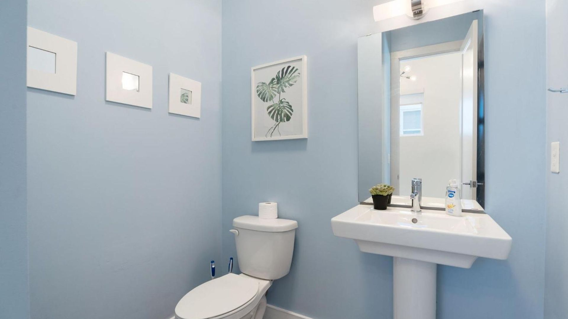 Holiday home Charming 3br With Patio *