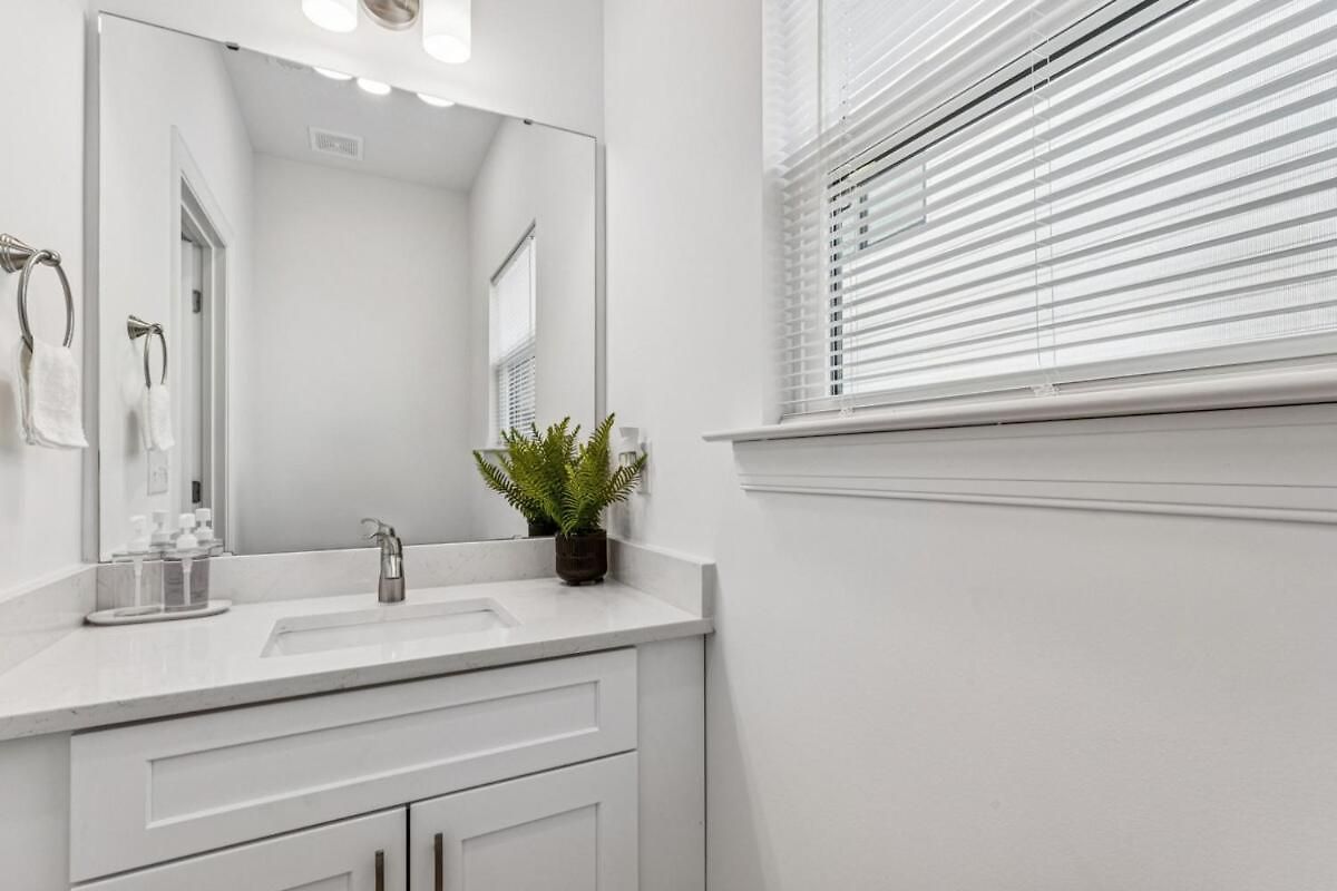 Southern Two Towns Large Group Holiday home Charlotte
