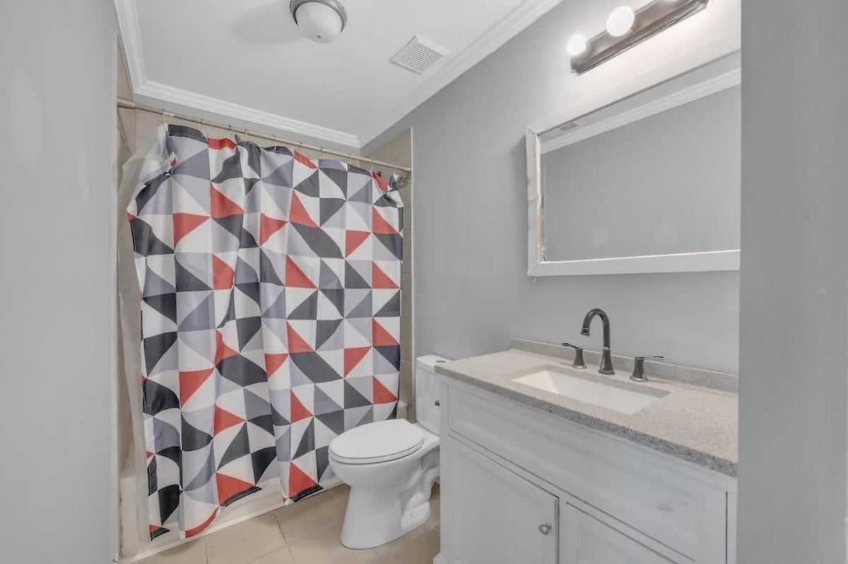 Holiday home King Bed - Large Yard - Near Uncc - Concord Mills