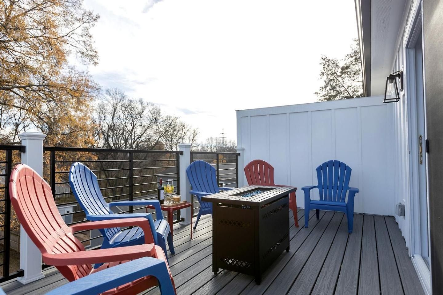 Radiant Urban Vacation Sanctuary Near Catawba River In North Carolina Holiday home Charlotte