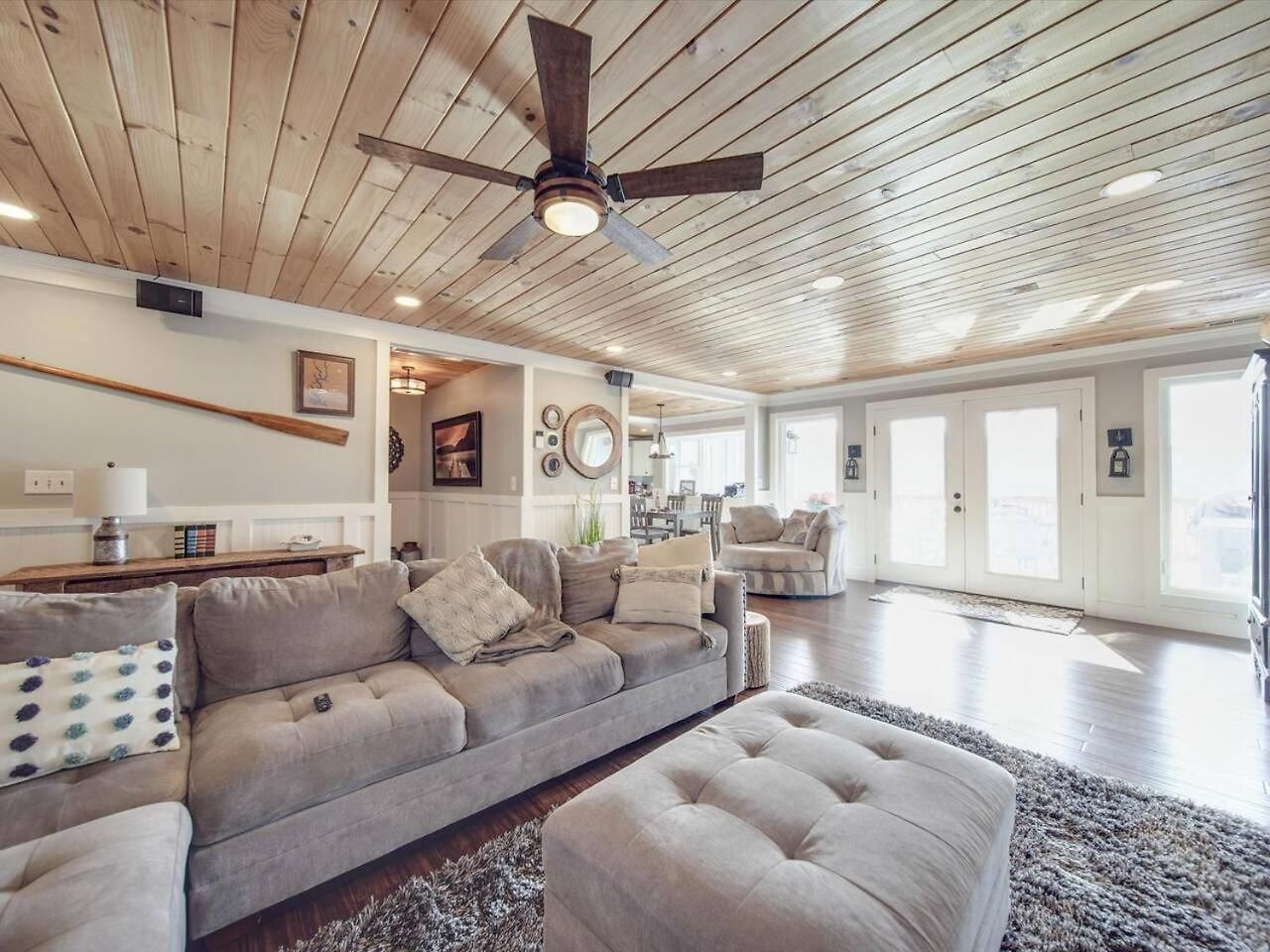 Du - Lakefront Retreat Charlotte