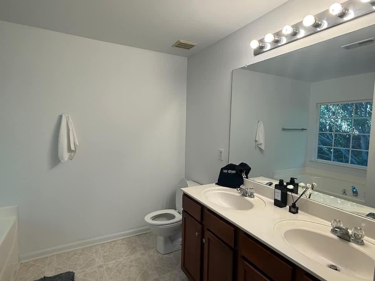 Luxe 3br 1 King 1 Queen Near Uncc & Concord Mills * Charlotte
