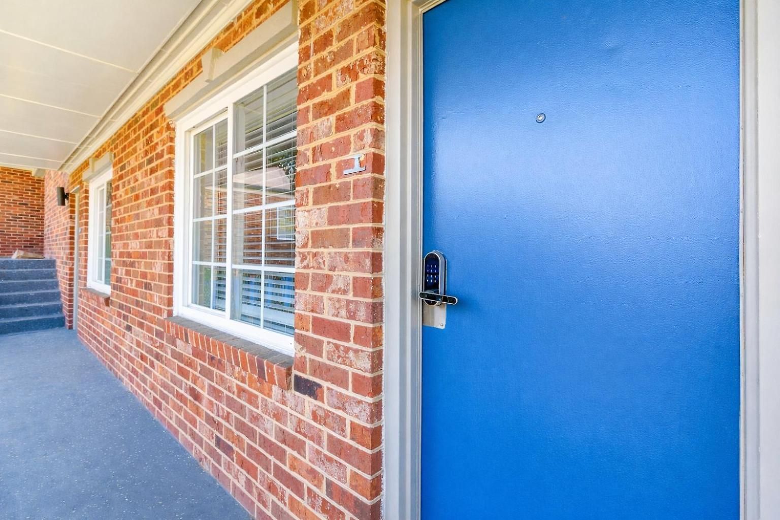 Holiday home Near Uptown & Minutes To Hospital, Free Wi-fi, Coffee & Gym *