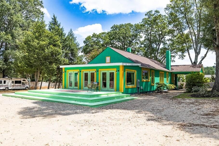 Bohobagh A Vibrant Experience Fully Fenced And Gated For Privacy Charlotte