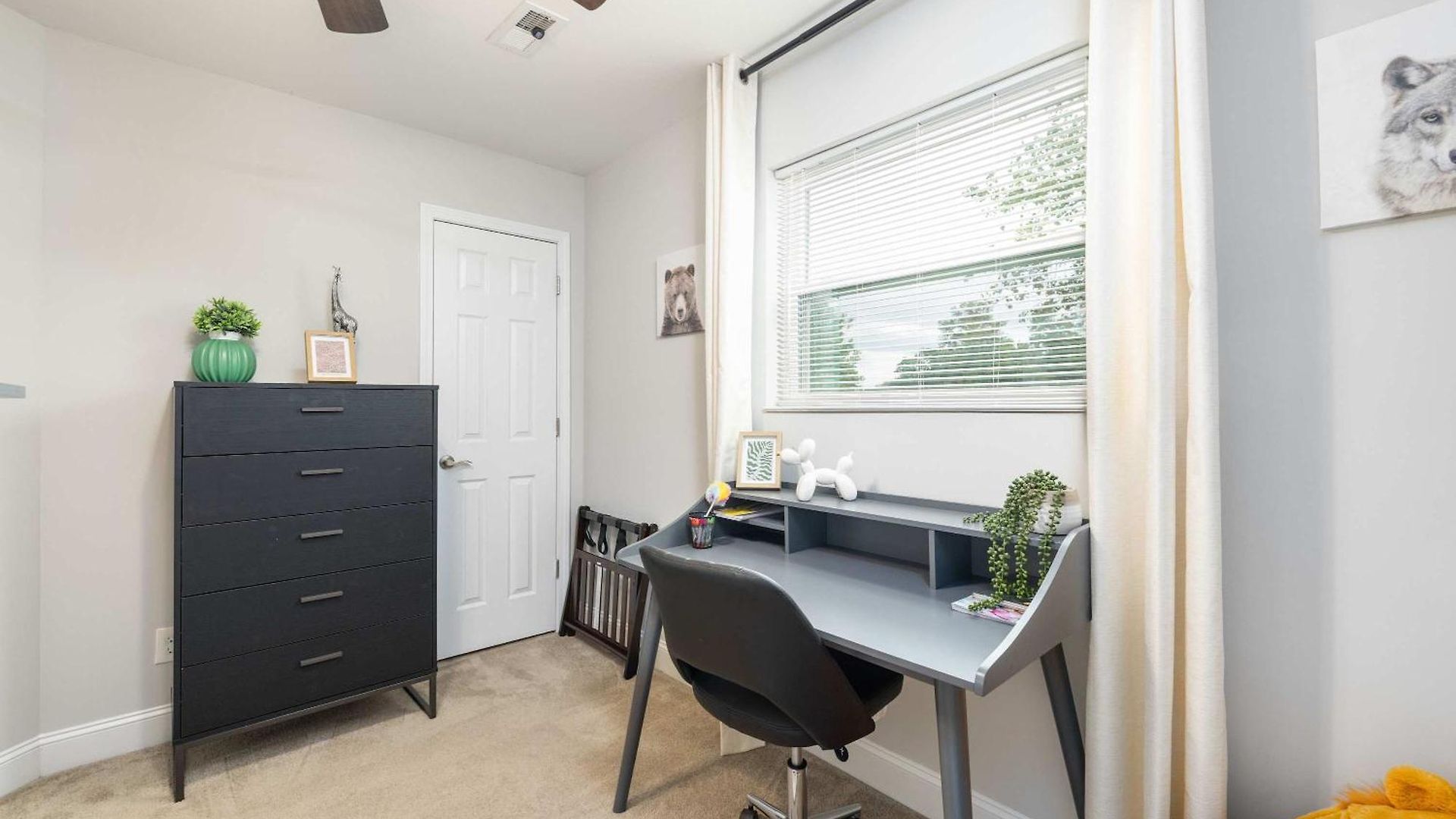 Charming & Cozy 4br In Southpark Charlotte