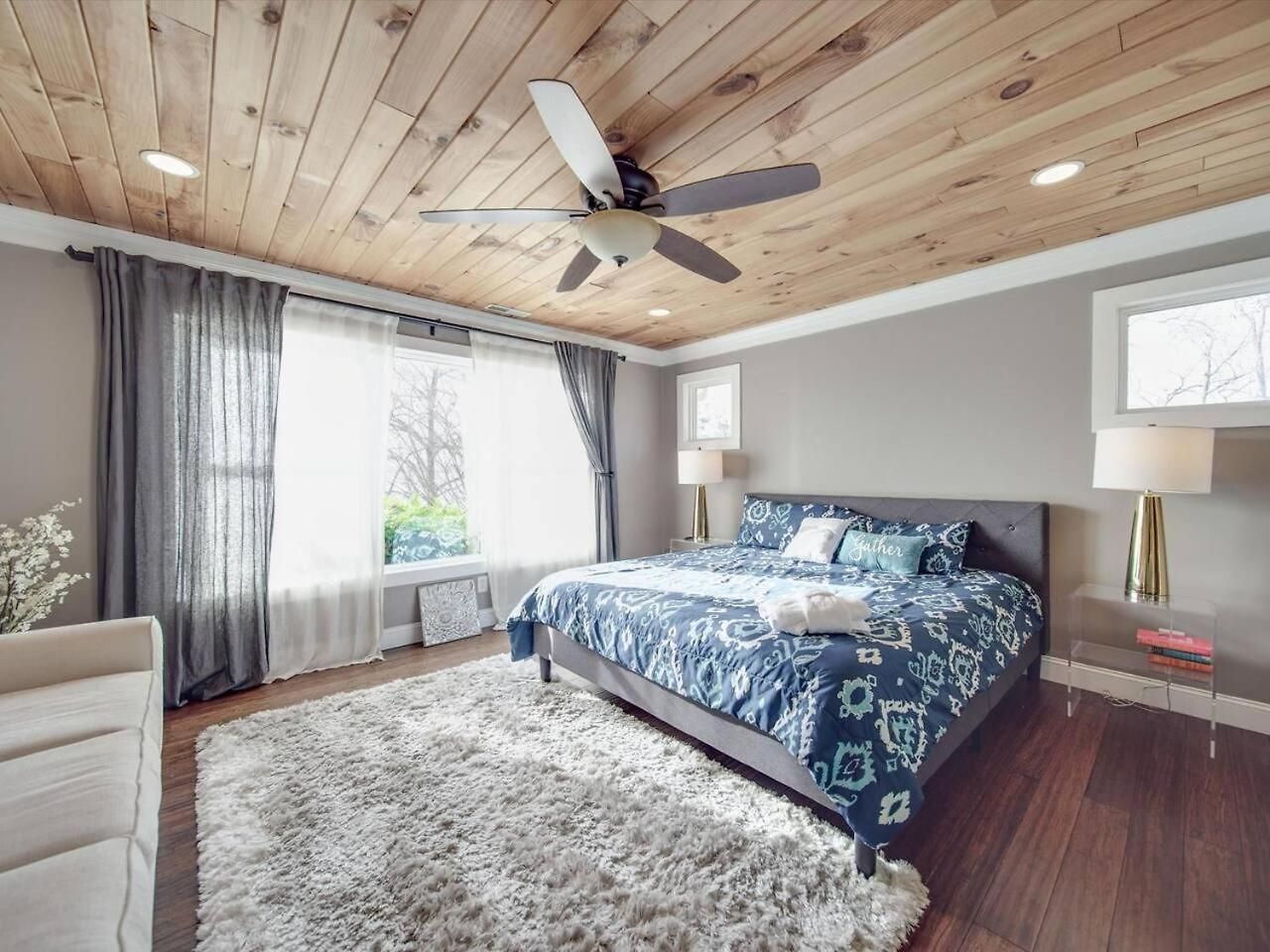 Holiday home Du - Lakefront Retreat