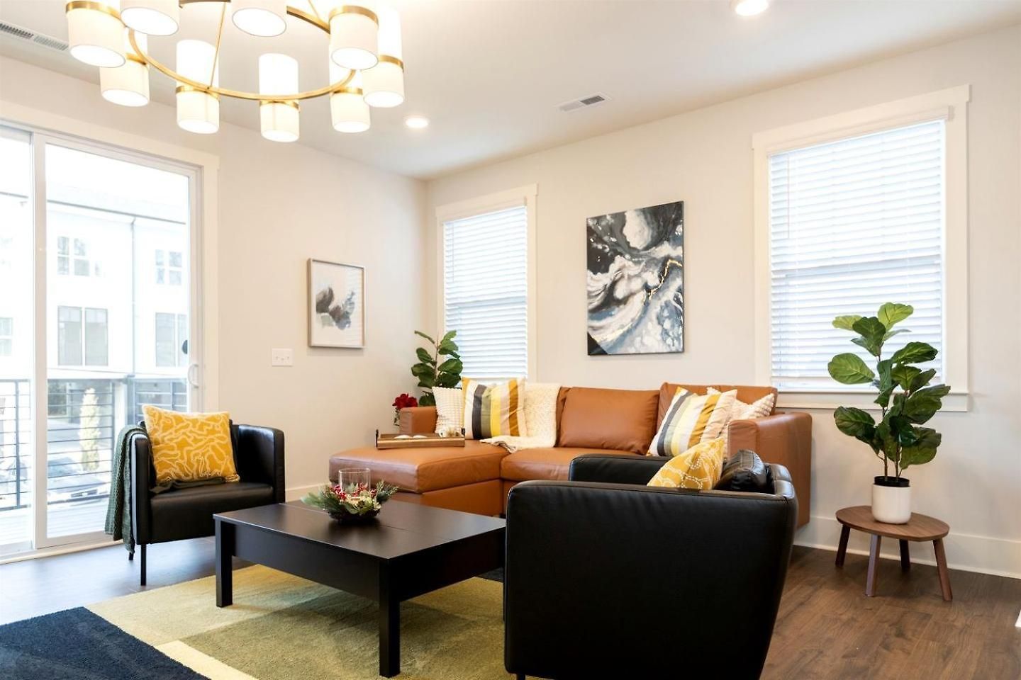 Holiday home Radiant Urban Vacation Sanctuary Near Catawba River In North Carolina