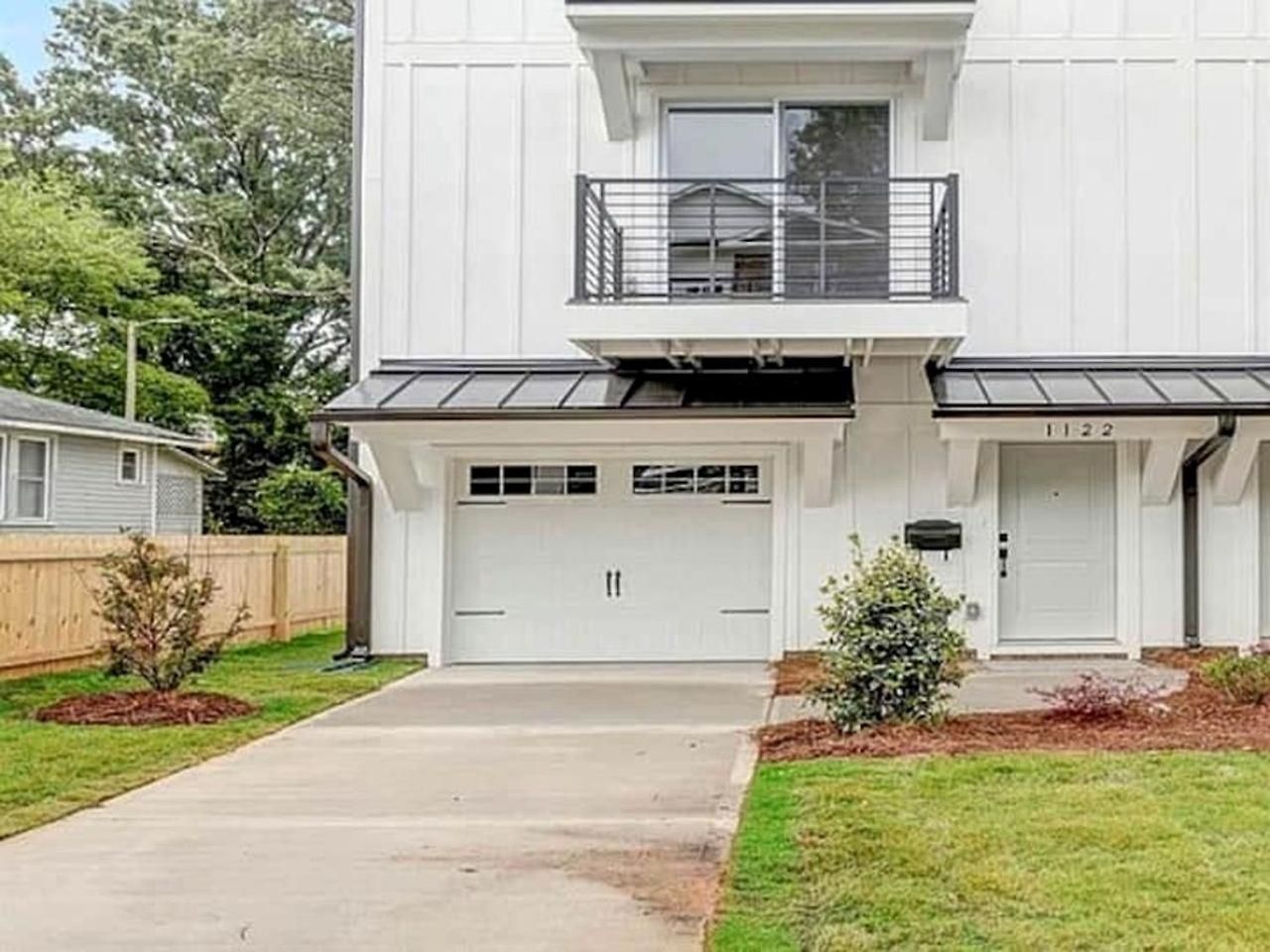 Holiday home Radiant Urban Vacation Sanctuary Near Catawba River In North Carolina *