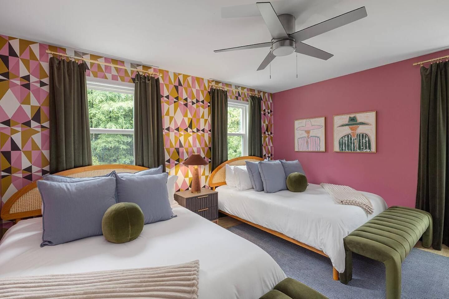 New! Hottub+pickleball+gameroom+movies+golf+games Charlotte