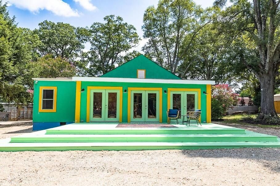 Bohobagh A Vibrant Experience Fully Fenced And Gated For Privacy * Charlotte