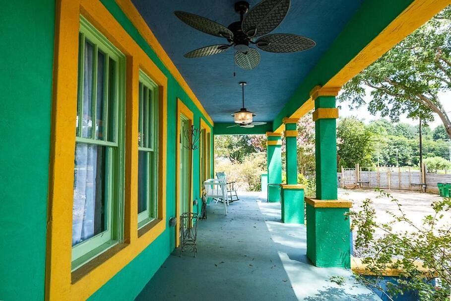 Holiday home Bohobagh A Vibrant Experience Fully Fenced And Gated For Privacy *