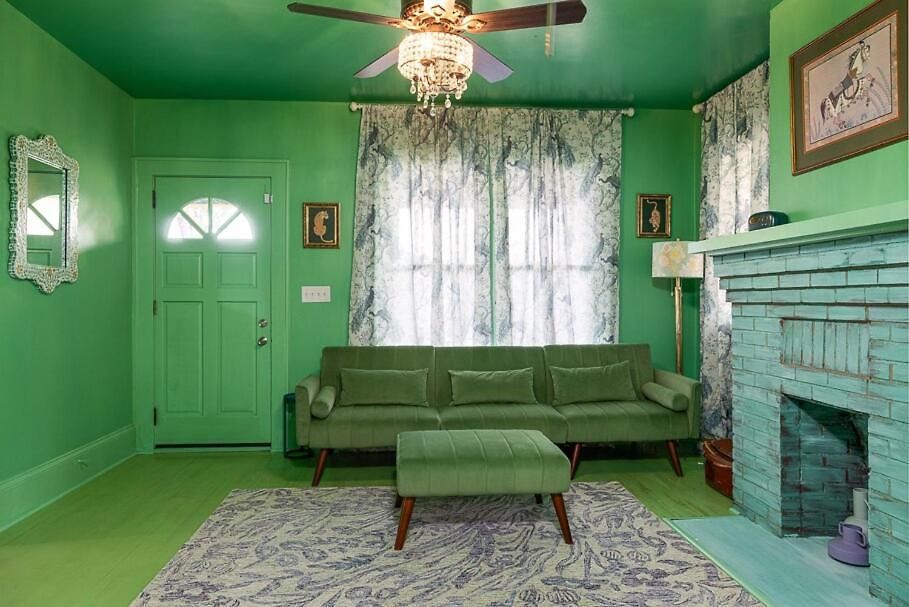 Bohobagh A Vibrant Experience Fully Fenced And Gated For Privacy * Charlotte