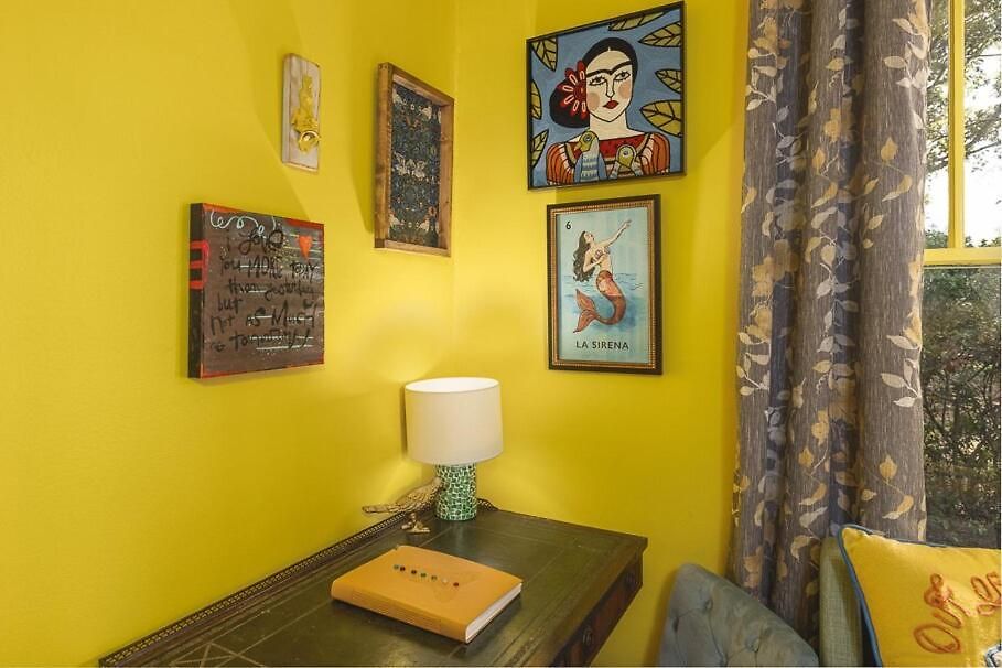 Bohobagh A Vibrant Experience Fully Fenced And Gated For Privacy Holiday home Charlotte